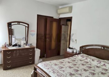 Camera / camera da letto - Quadrilocale Via Umbria
1, Civitavecchia - foto 8