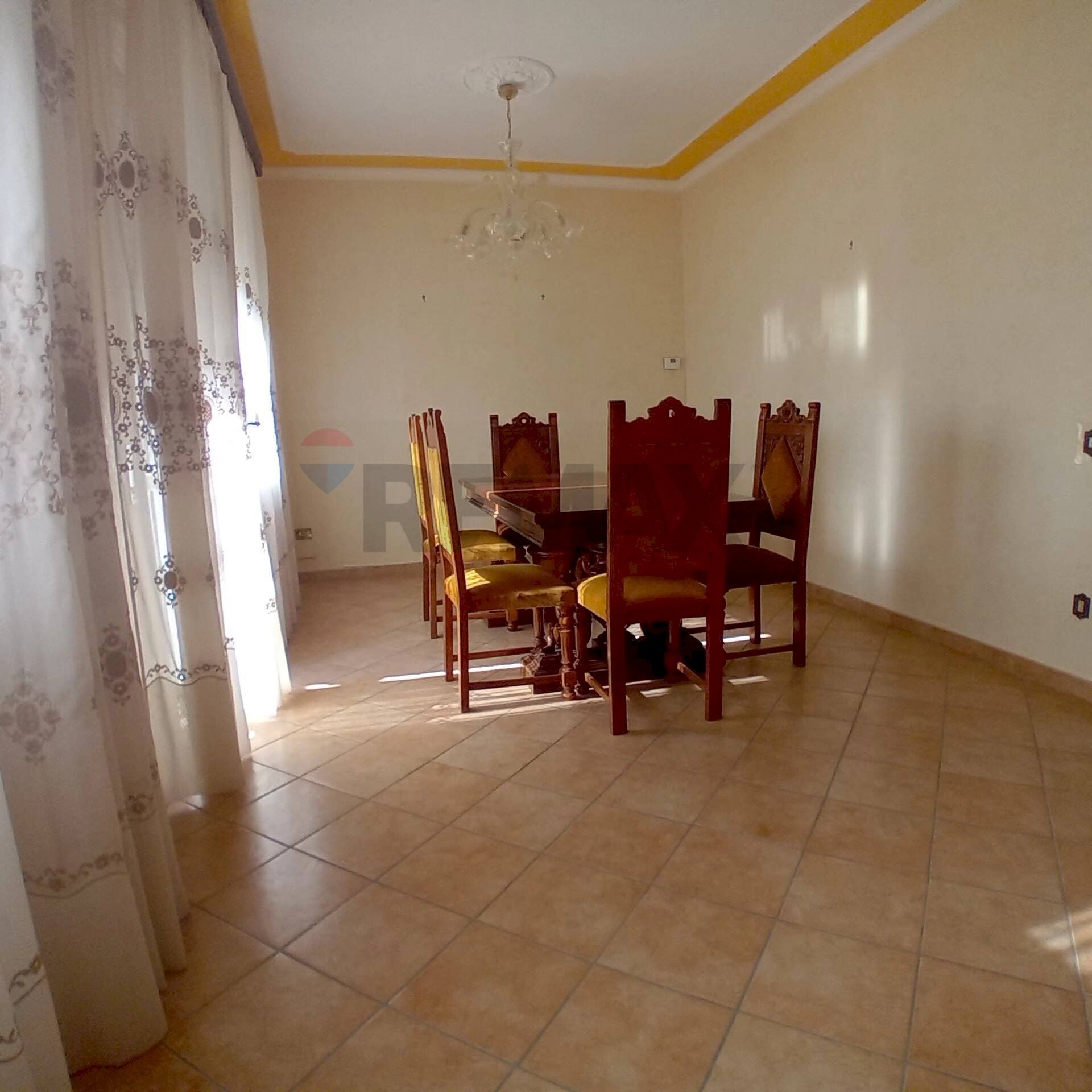 Sala da pranzo - Trilocale Via Alessandro Volta
13, Monte Romano - foto 3