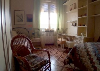 Camera / camera da letto - Trilocale Via Alessandro Volta
13, Monte Romano - foto 12