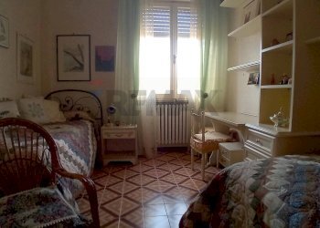 Camera / camera da letto - Trilocale Via Alessandro Volta
13, Monte Romano - foto 16