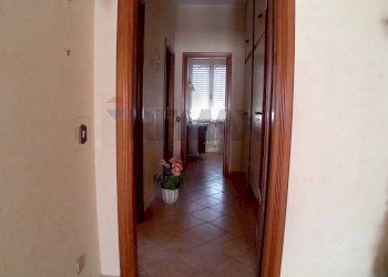 Hall / corridoio - Trilocale Via Alessandro Volta
13, Monte Romano - foto 17