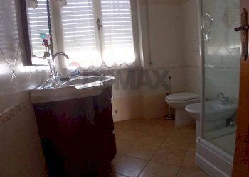 Bagno - Trilocale Via Alessandro Volta
13, Monte Romano - foto 21