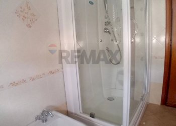Bagno - Trilocale Via Alessandro Volta
13, Monte Romano - foto 23