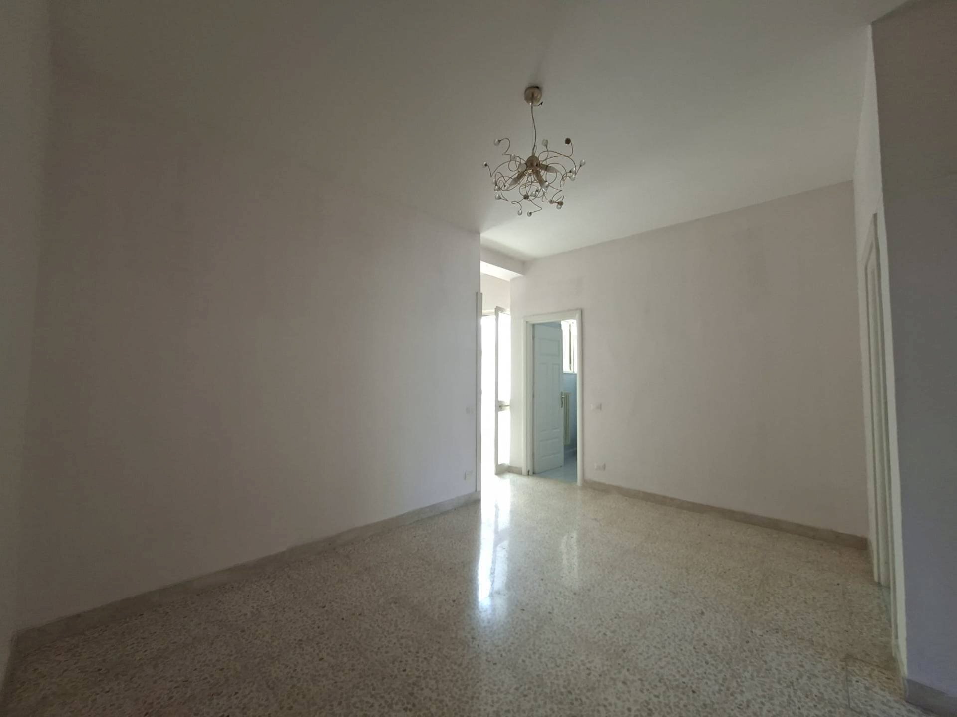 Foto 1 - Four-room apartment VIA ROMA
 
188, Caserta - photo 1