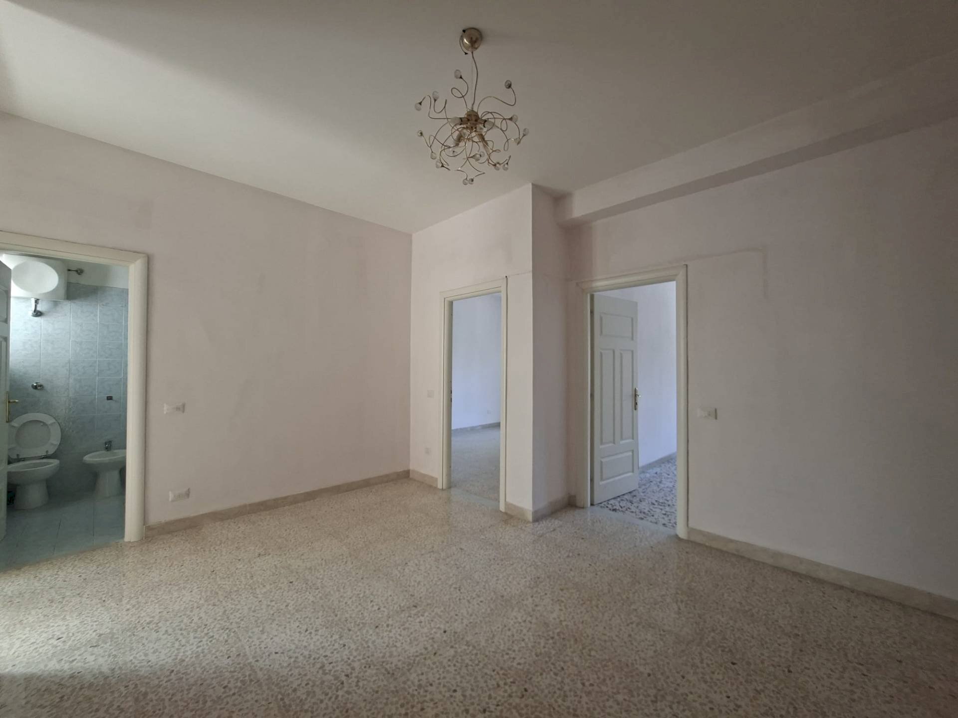 Foto 2 - Four-room apartment VIA ROMA
188, Caserta - photo 2