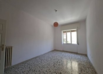 Foto 11 - Four-room apartment VIA ROMA
 
188, Caserta - photo 11