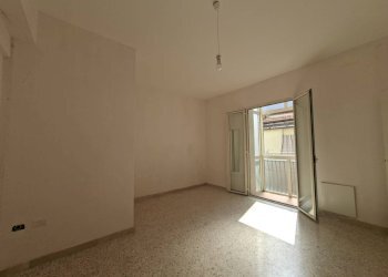 Foto 20 - Four-room apartment VIA ROMA
 
188, Caserta - photo 20