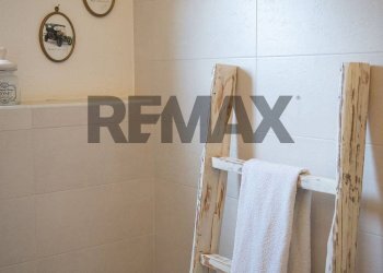 Bagno - Two-room apartment Località Pianella
 
3, Faggeto Lario - photo 15