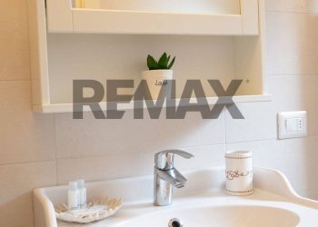 Bagno - Two-room apartment Località Pianella
 
3, Faggeto Lario - photo 16