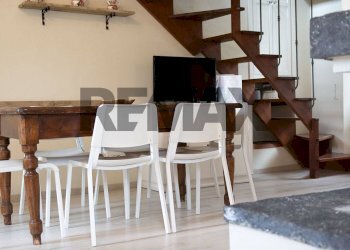 Sala da pranzo - Two-room apartment Località Pianella
 
3, Faggeto Lario - photo 29