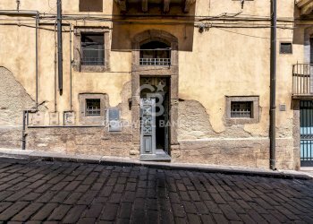 Foto 12 - Quadrilocale via San Pietro
 
7, Caltagirone - foto 12