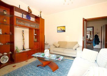 Salone - Apartment via Liguria, Casarano - photo 2