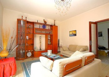 Salone - Apartment via Liguria, Casarano - photo 5