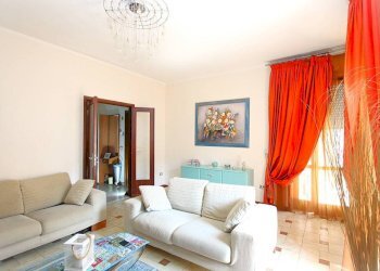 Salone - Apartment via Liguria, Casarano - photo 7