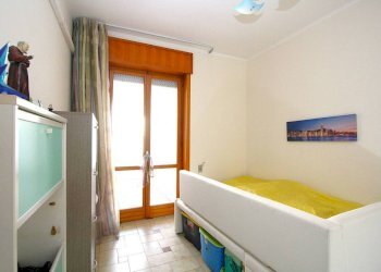 Camera da letto - Apartment via Liguria, Casarano - photo 13