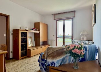 Salone - Four-room apartment via Ettore Masetti, 1, Casalecchio di Reno - photo 5