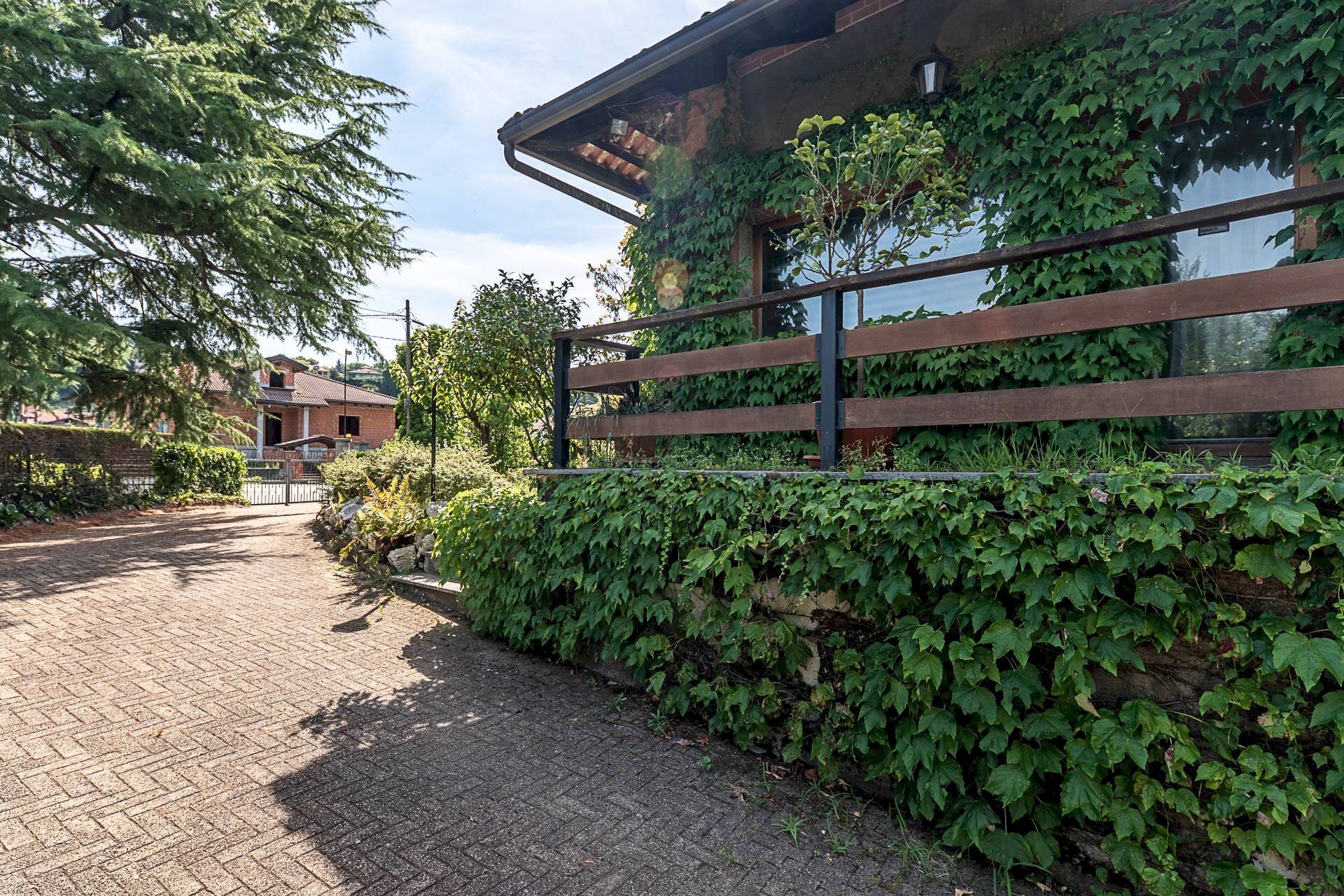 Foto 1 - Villa via Vietta
 
3, Castellamonte - foto 1