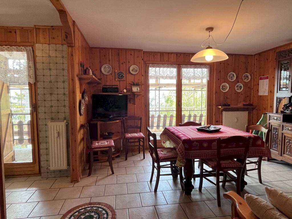 Soggiorno - Trilocale via Oulx, 3, Sauze d'Oulx - foto 1