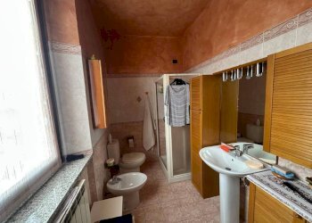 Bagno - Three-room apartment via 25 Luglio, 6, Fagnano Olona - photo 5