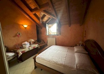 Camera da letto - Three-room apartment via 25 Luglio, 6, Fagnano Olona - photo 16
