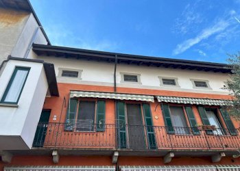 Facciata - Three-room apartment via 25 Luglio, 6, Fagnano Olona - photo 23