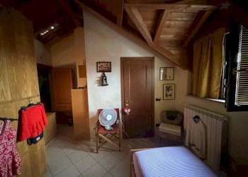 Camera da letto - Three-room apartment via 25 Luglio, 6, Fagnano Olona - photo 12