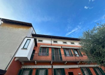 Facciata - Three-room apartment via 25 Luglio, 6, Fagnano Olona - photo 24