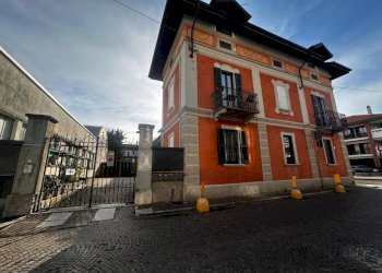 Facciata - Three-room apartment via 25 Luglio, 6, Fagnano Olona - photo 25