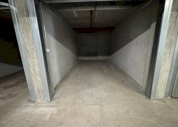 Box auto - Three-room apartment via Borealis, 27, Cogne - photo 18