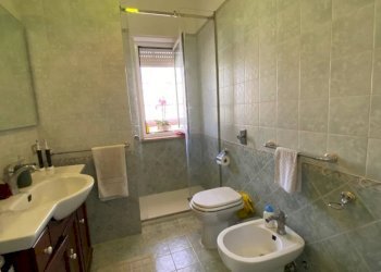 Bagno - Four-room apartment via dei Nebrodi, Palermo - photo 18