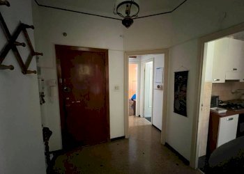 Ingresso - Two-room apartment Genova (neighborhood Staglieno) - photo 4