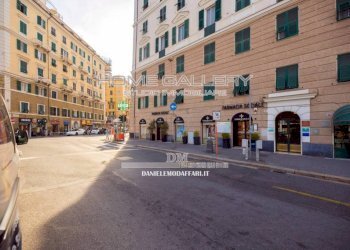 Facciata - Quadrilocale piazza Niccolò Tommaseo, Genova (zona Foce) - foto 23