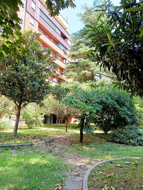 Giardino - Quadrilocale via Misa, 20B, Bologna (zona Mazzini) - foto 2
