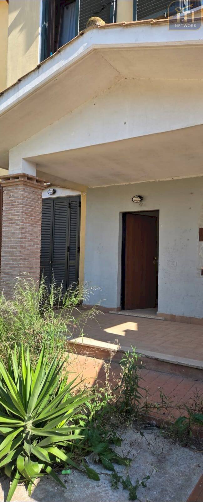 Foto 3 - Semi-detached Villa via Taglio delle cinque miglia, Aprilia - photo 3