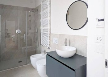 Bagno - Quadrilocale via Piero Gobetti, 10, Torino (zona Centro) - foto 10