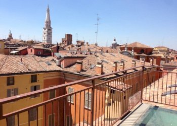 Balcone - Quadrilocale via Fonteraso, Modena (zona Centro Storico) - foto 6
