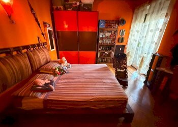 Camera da letto - Bilocale via Leinì, 112, Settimo Torinese - foto 19