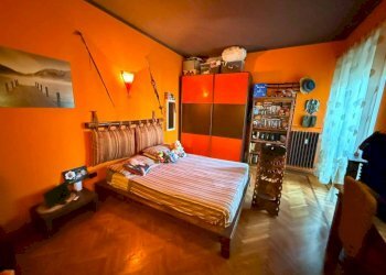 Camera da letto - Bilocale via Leinì, 112, Settimo Torinese - foto 23