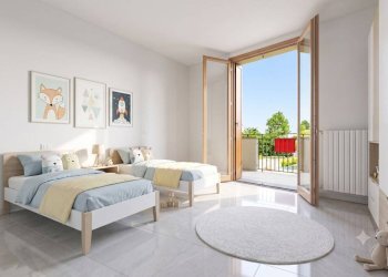 Camera da letto - Three-room apartment via Monte S. Martino, 21, Tradate - photo 21