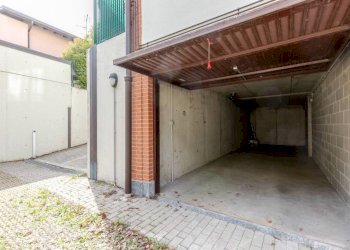 Box auto - Three-room apartment via Monte S. Martino, 21, Tradate - photo 41
