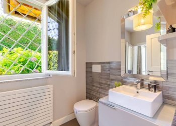 Bagno - Villa via Carlo Linati, 2, Appiano Gentile - foto 31