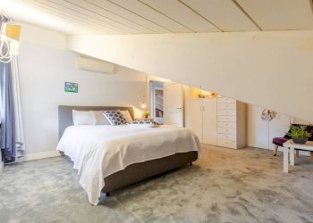 Camera da letto - Villa via Carlo Linati, 2, Appiano Gentile - photo 49