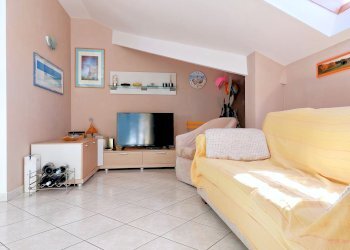 soggiorno - Three-room apartment Via Cà Rossa
 
36, Diano Marina - photo 7