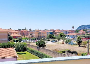 giardino - Three-room apartment Via Cà Rossa
 
36, Diano Marina - photo 11