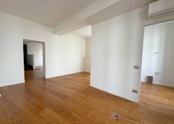 Camera da letto - Bilocale via Gian Francesco Parravicini, 1, Monza - foto 5