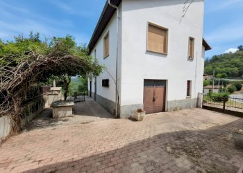 FACCIATA - Villa Via Serra D'asti
 
61, Mongardino - photo 2