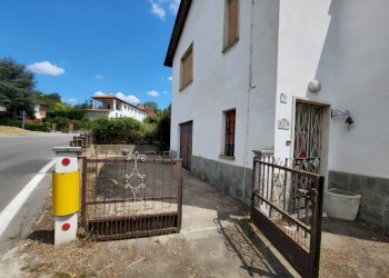INGRESSO INDIPENDENTE - Villa Via Serra D'asti
 
61, Mongardino - photo 3