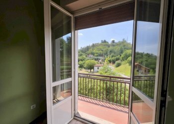 BALCONE - Villa Via Serra D'asti
 
61, Mongardino - photo 18