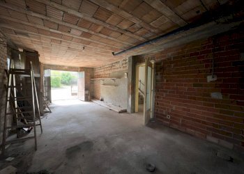 GARAGE - Villa Via Serra D'asti
 
61, Mongardino - photo 29