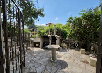 CORTILE PRIVATO - Villa Via Serra D'asti
 
61, Mongardino - photo 32